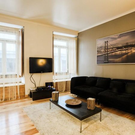 Bmyguest - Bairro Alto Charming Apartment ลิสบอน ภายนอก รูปภาพ