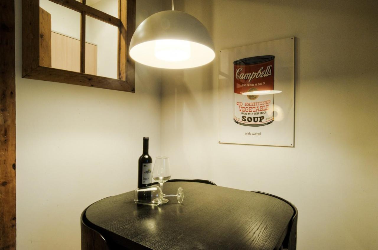 Bmyguest - Bairro Alto Charming Apartment ลิสบอน ภายนอก รูปภาพ