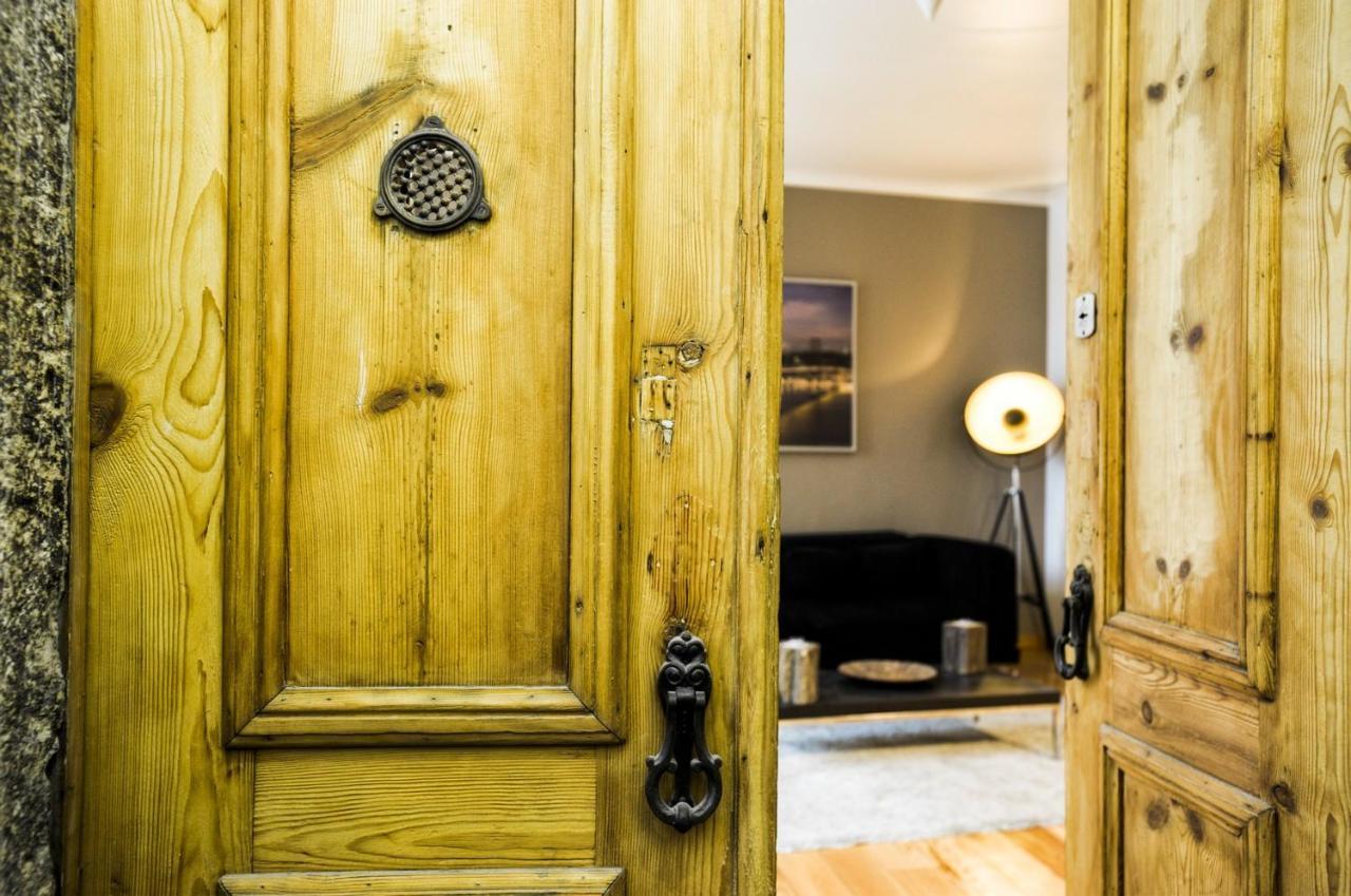 Bmyguest - Bairro Alto Charming Apartment ลิสบอน ภายนอก รูปภาพ