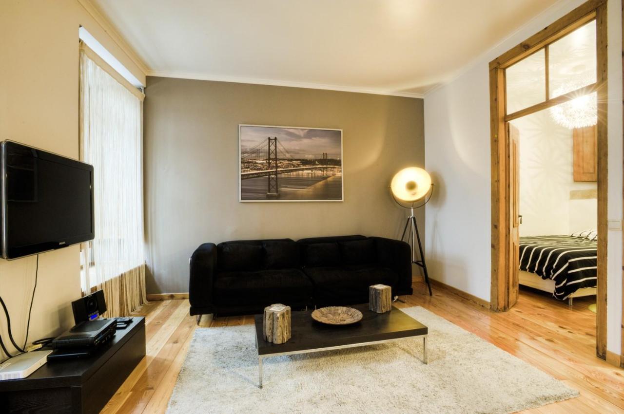 Bmyguest - Bairro Alto Charming Apartment ลิสบอน ภายนอก รูปภาพ